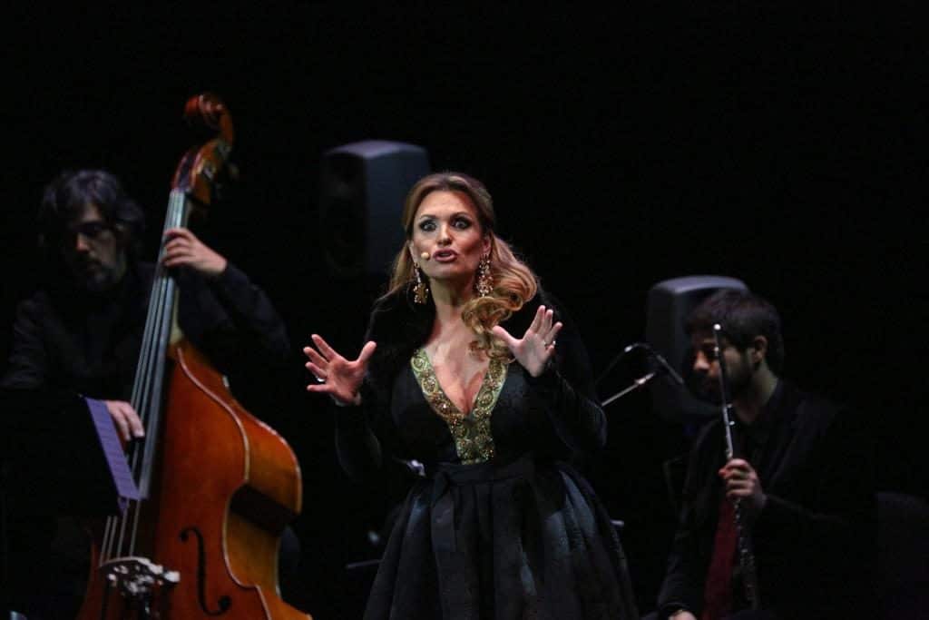 Ainhoa Arteta en su actuación en el Cartuja Center de Sevilla