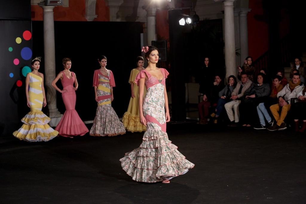 Desfile de Fran Solís 'Onuba' en Emprende Lunares 2019 desde la Fundación Cajasol