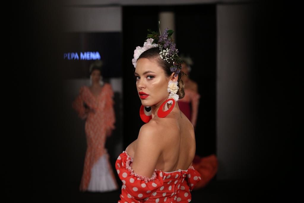 Desfile de Pepa Mena y su colección 'Volare' en Emprende Lunares 2019