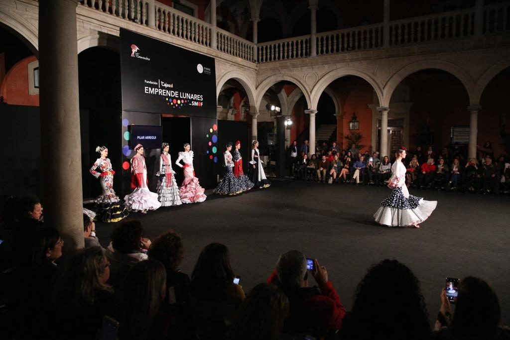 Desfile de Pilar Arregui con su colección 'Poderosa' en Emprende Lunares 2019