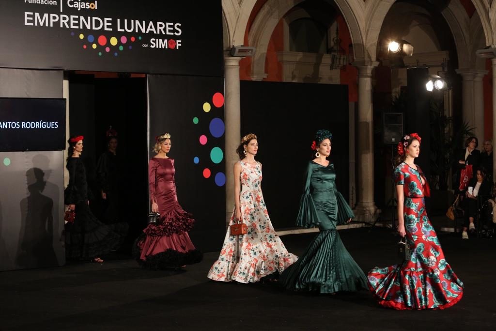 Desfile de Santos Rodrigues en Emprende Lunares 2019