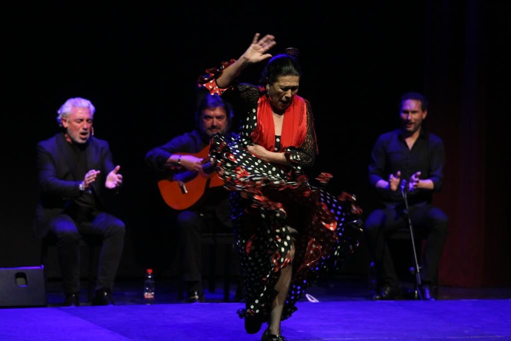 Baile de Pepa Montes en los Jueves Flamencos de la Fundación Cajasol en Sevilla