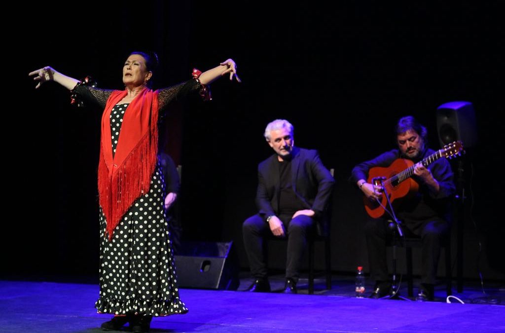 Pepa Montes y Ricardo Miño en 'Sevilla en mis brazos' desde la Fundación Cajasol