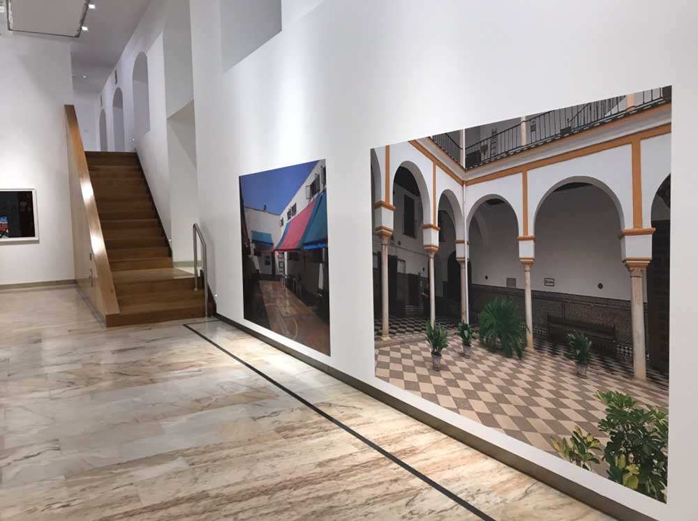 Imagen de algunas de la obras que recoge la exposición 'Dos clausuras', de Pepe Cobo, en Sevilla