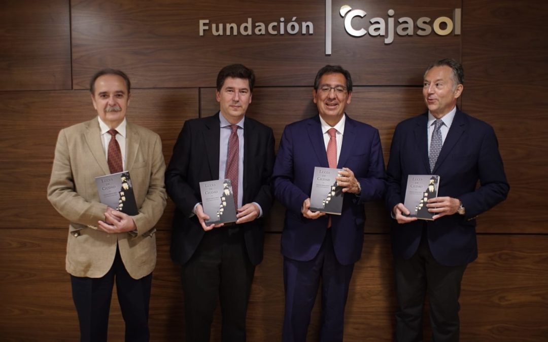 Presentación del libro 'Luces de Ciudad' en Sevilla, con Ismael Yebra, Fernando Osborne, Antonio Pulido y José Joly