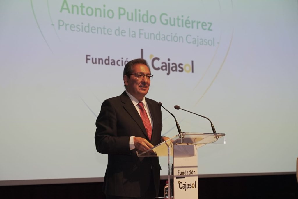 Antonio Pulido, en la VII Gala Andaluces Compartiendo desde la Fundación Cajasol