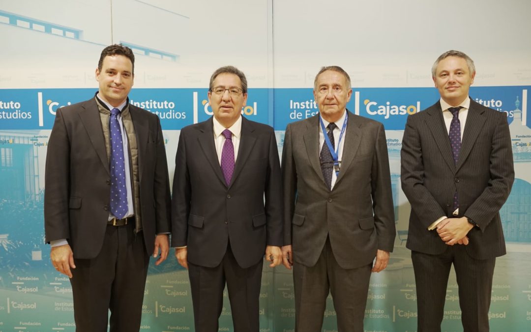 Juan Francisco Álvarez, Antonio Pulido, José Luis Manzanares y Alberto García Reyes en el Club de Directivos