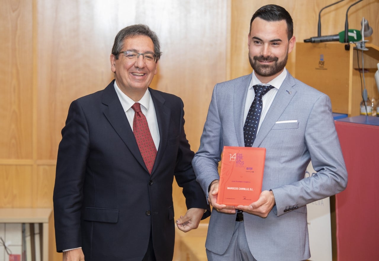 Antonio Pulido entrega XIV Premios Empresarios del Año en Huelva