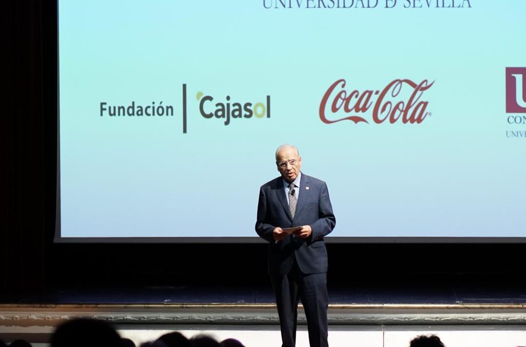 Presentación de ‘Alumni’, la comunidad de egresados de la Universidad de Sevilla