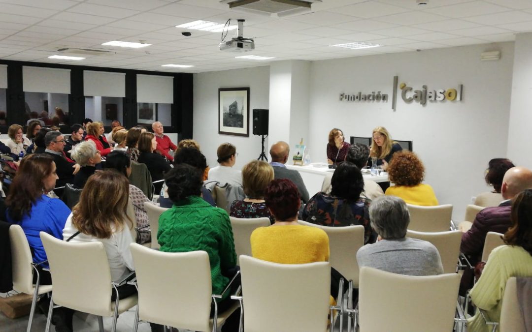 Luz Gabás presenta ‘El latido de la tierra’ en Huelva
