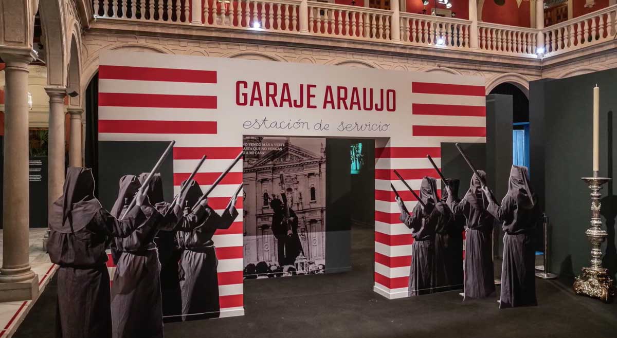 Parte de la exposición 'TENGO SED' en la Fundación Cajasol