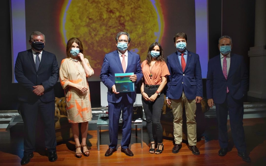 Manuel Vizcaíno, Anabel Morillo, Antonio Pulido, Sara Díaz, Armando Rotea y Cristobal Cervantes, protagonistas en la presentación de la Memoria 2019 de la Fundación Cajasol