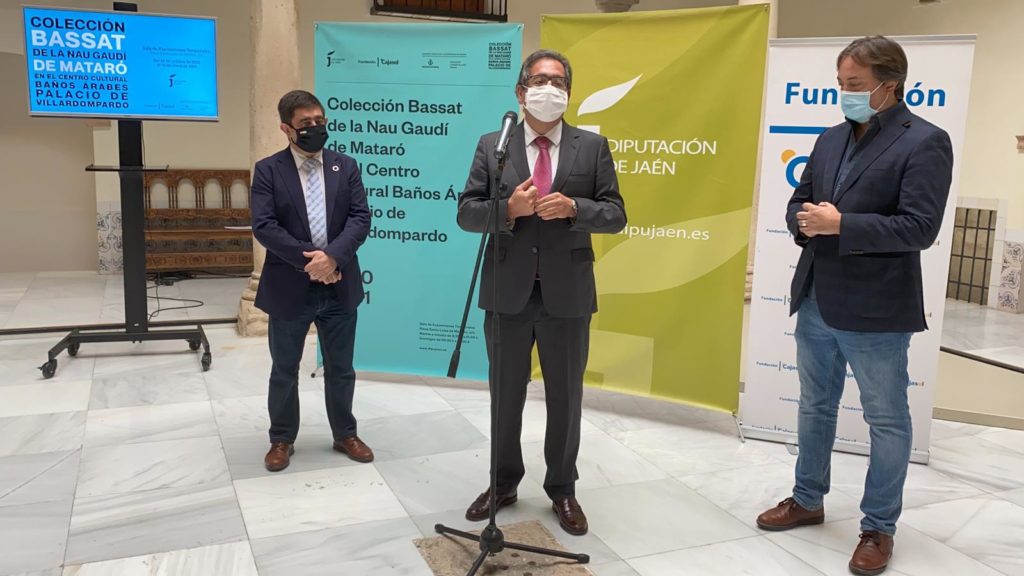 Antonio Pulido, durante su intervención en la inauguración de la exposición Bassat en Jaén