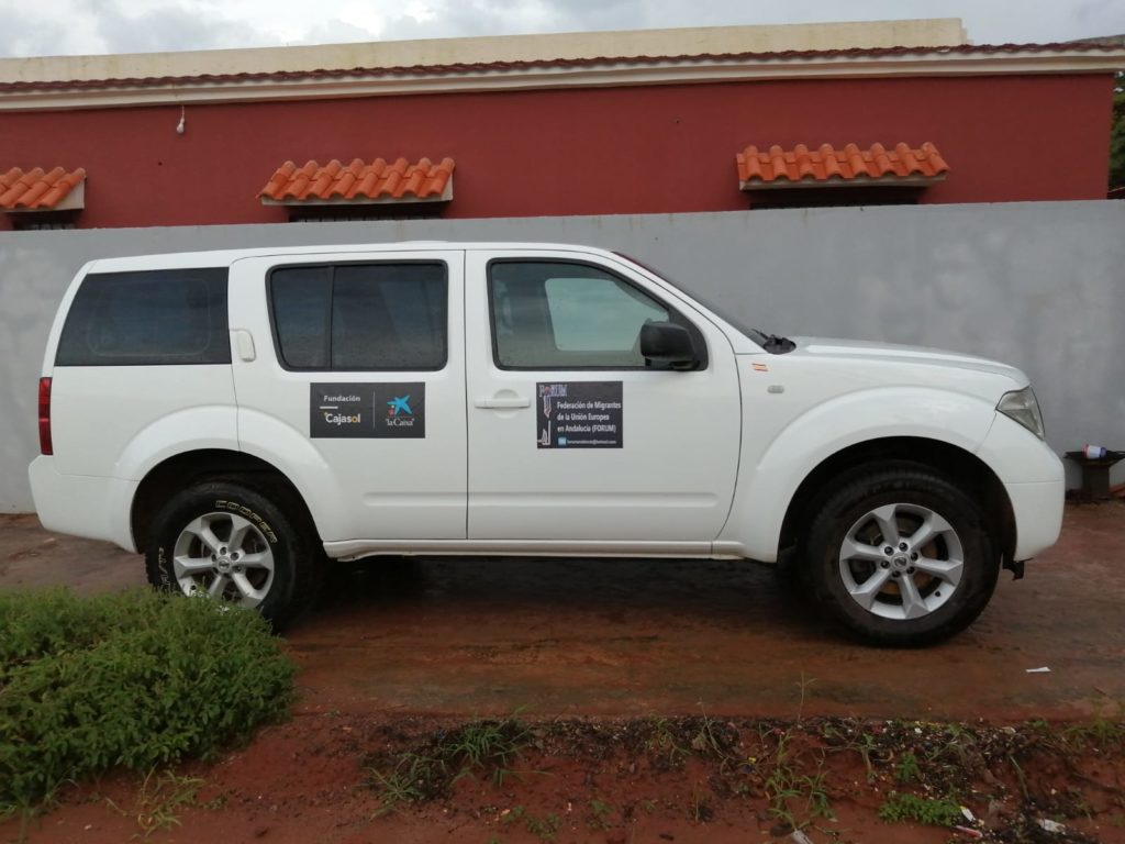 Vehículo facilitado por la Fundación Cajasol y Fundación 'la Caixa' al proyecto