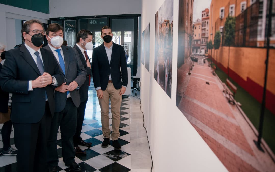 Inauguración de la exposición ‘Sola Passion’ en Huelva