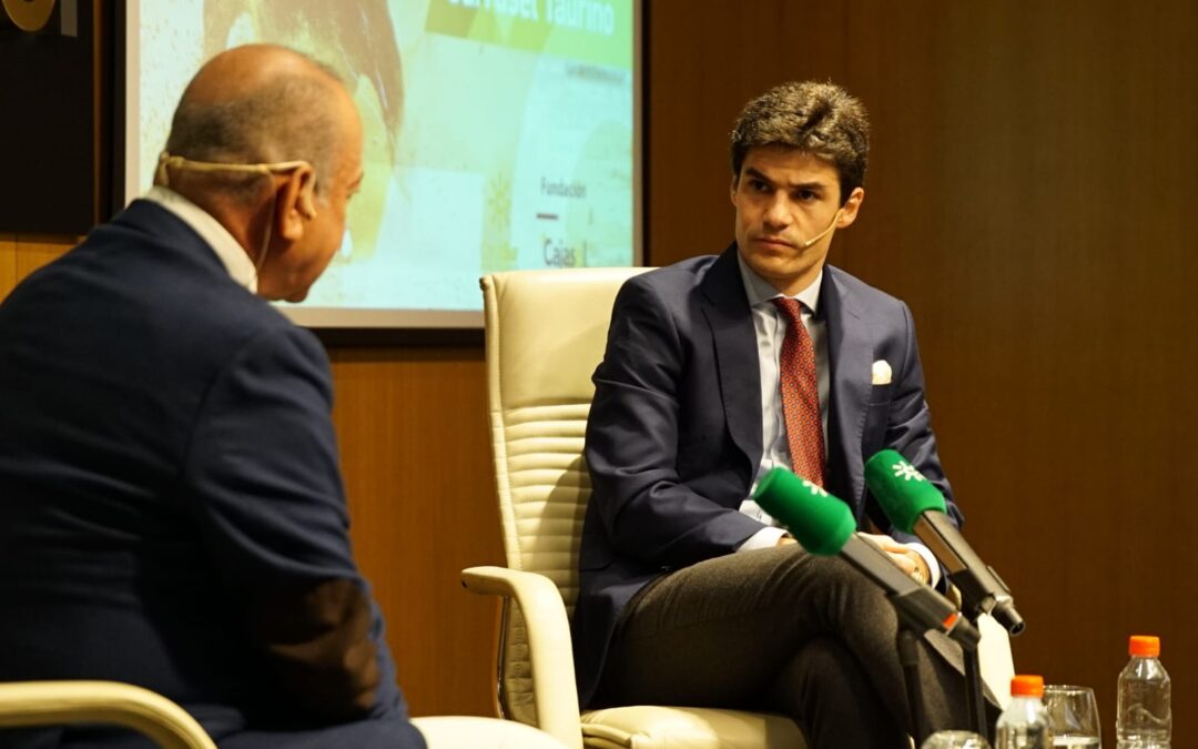 Pablo Aguado en el Encuentro Carrusel Taurino en Fundación Cajasol