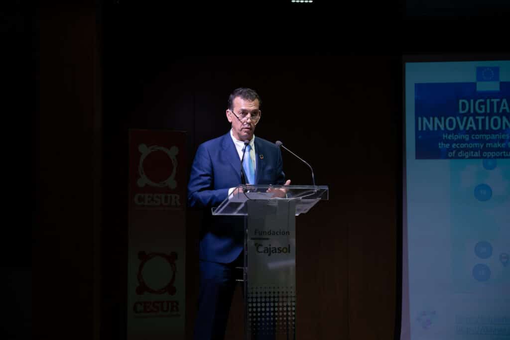 Productividad y competitividad, a debate con CESUR en Fundación Cajasol