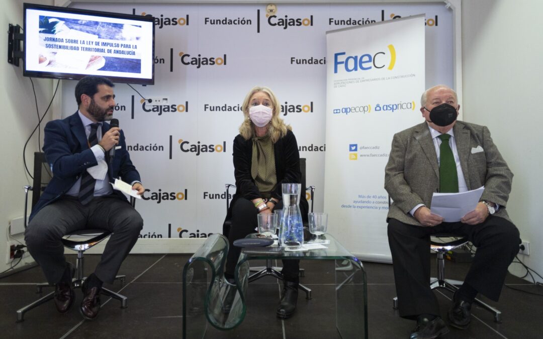 Jornadas sobre la Ley de Impulso para la Sostenibilidad Territorial de Andalucía en Fundación Cajasol Cádiz