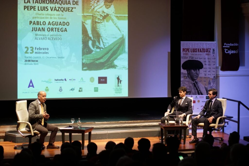 Juan Ortega y Pablo Aguado debaten sobre "La Tauromaquia de Pepe Luis Vázquez" en Sevilla