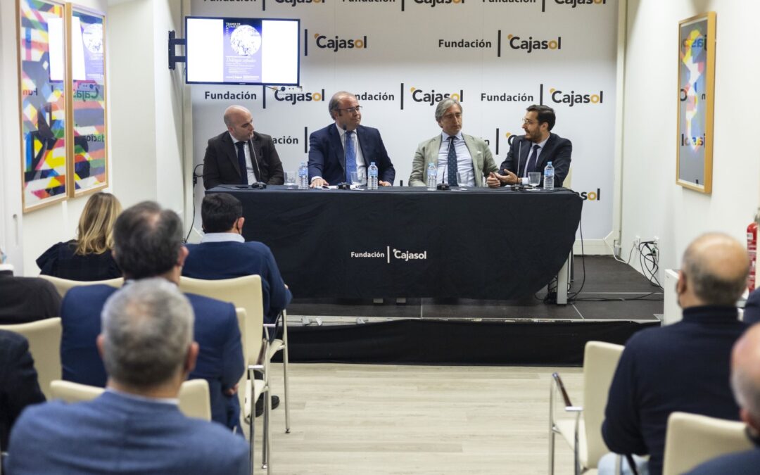 Diálogos cofrades: “La Semana Santa y la prensa: ¿hay excesos?” en Cádiz