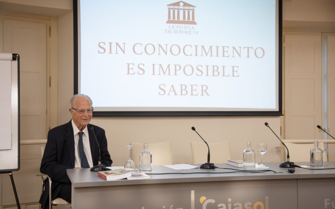 Rafael de Lara analiza el nuevo horizonte de la tauromaquia en Fundación Cajasol
