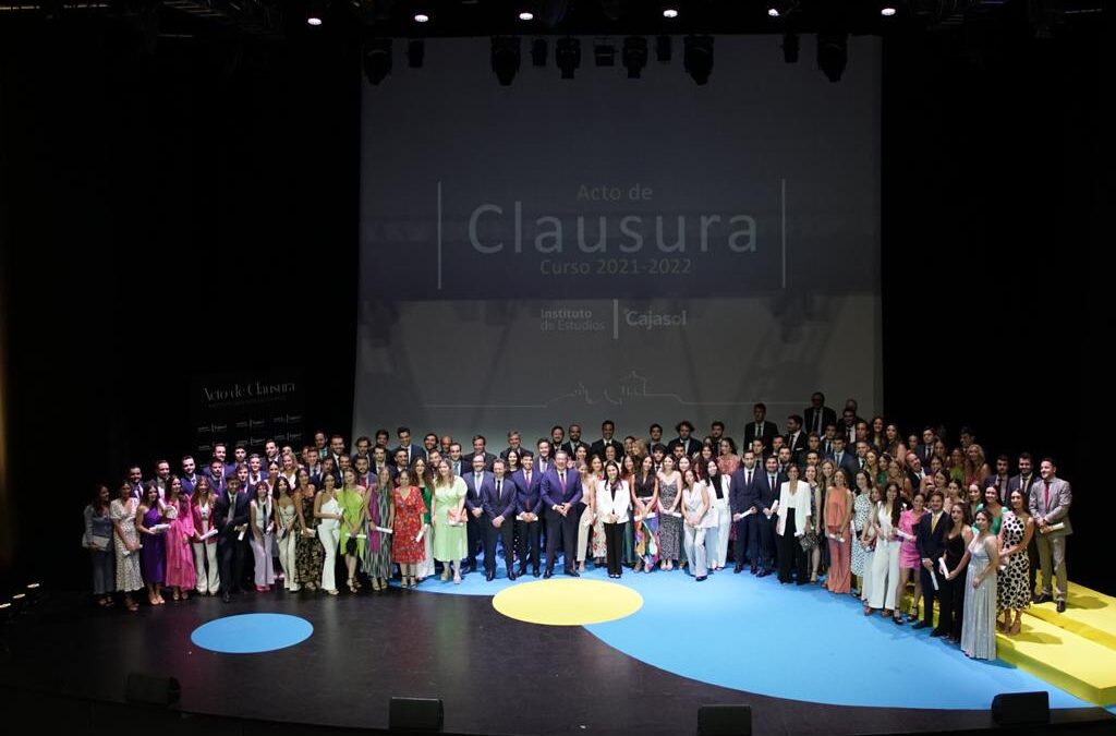 Clausura del Curso 2021/2022 del Instituto de Estudios Cajasol