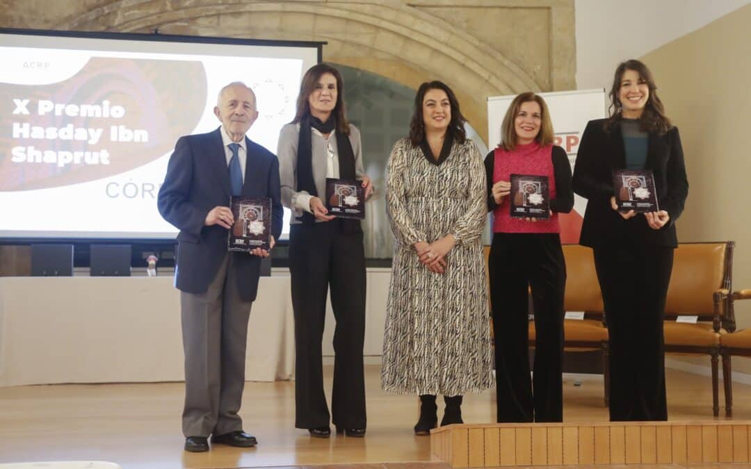 La Fundación Cajasol recibe uno de los X Premios de Comunicacion de ACRP