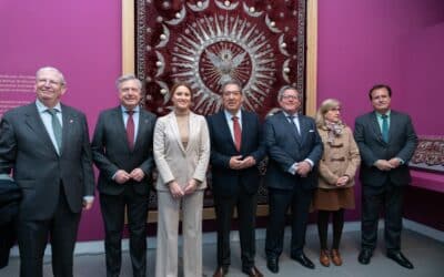 La Fundación Cajasol inaugura la exposición “El renacido palio de la Virgen del Valle. Restauración científica para una joya del Patrimonio”