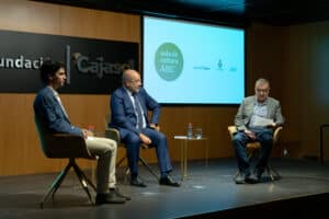 Ángel Expósito presenta “Mi abuela sí que era Feminista”