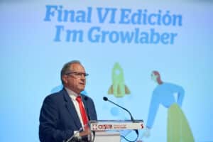 El Teatro Cajasol Sevilla ha acogido la clausura de la VI edición de 'I'm Growlaber', organizada por Cesur con la colaboración de la Fundación Cajasol.