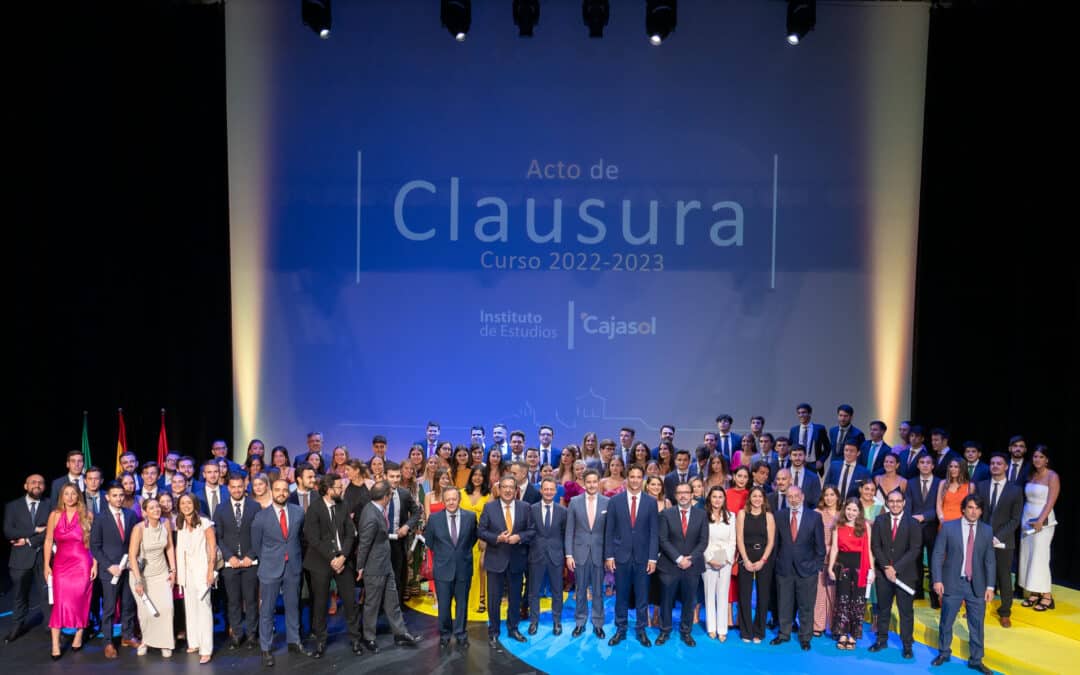 El Instituto de Estudios Cajasol celebra la clausura del Curso 2022/23