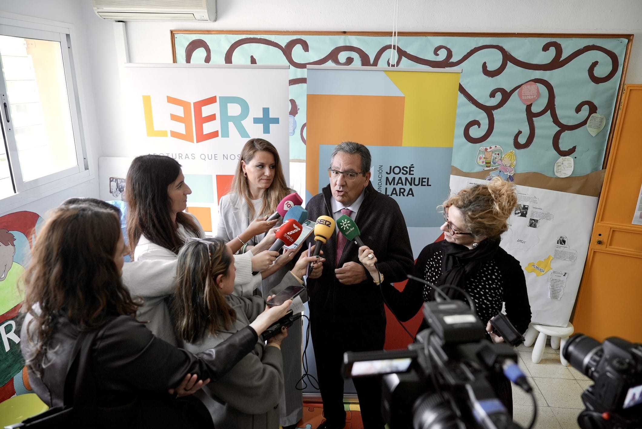 Antonio Pulido celebra el Día del Libro Infantil y Juvenil con Leer+ y la Fundación José Manuel Lara