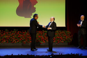 Antonio Pulido en los Premios del Flamenco Cajasol, compromiso con el arte flamenco