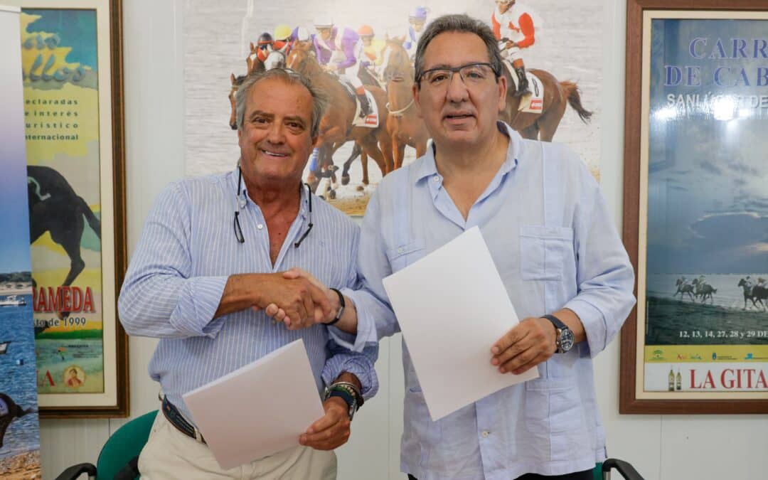 Antonio Pulido La Fundación Cajasol y la Real Sociedad de Carreras de Caballos de Sanlúcar renuevan el convenio de colaboración para la temporada de carreras 2024