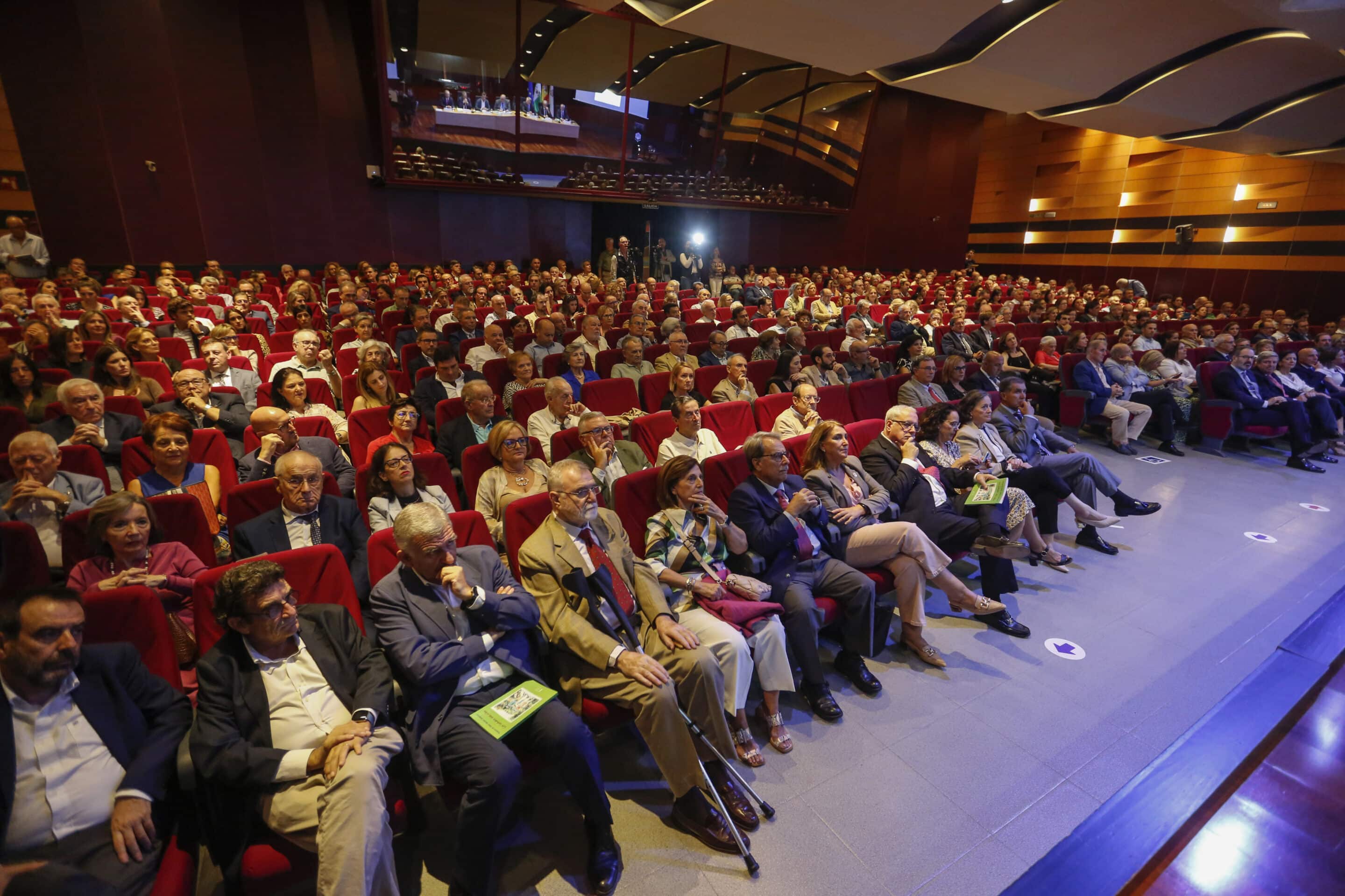 Antonio Pulido en la Presentación del libro Los latidos del alba, de Francisco de Paula Sánchez Zamorano