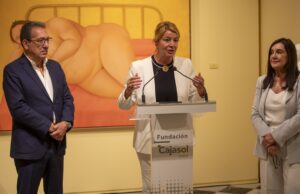 Antonio Pulido y Pilar Miranda inauguran la exposición de Fernando Botero en Cajasol Huelva