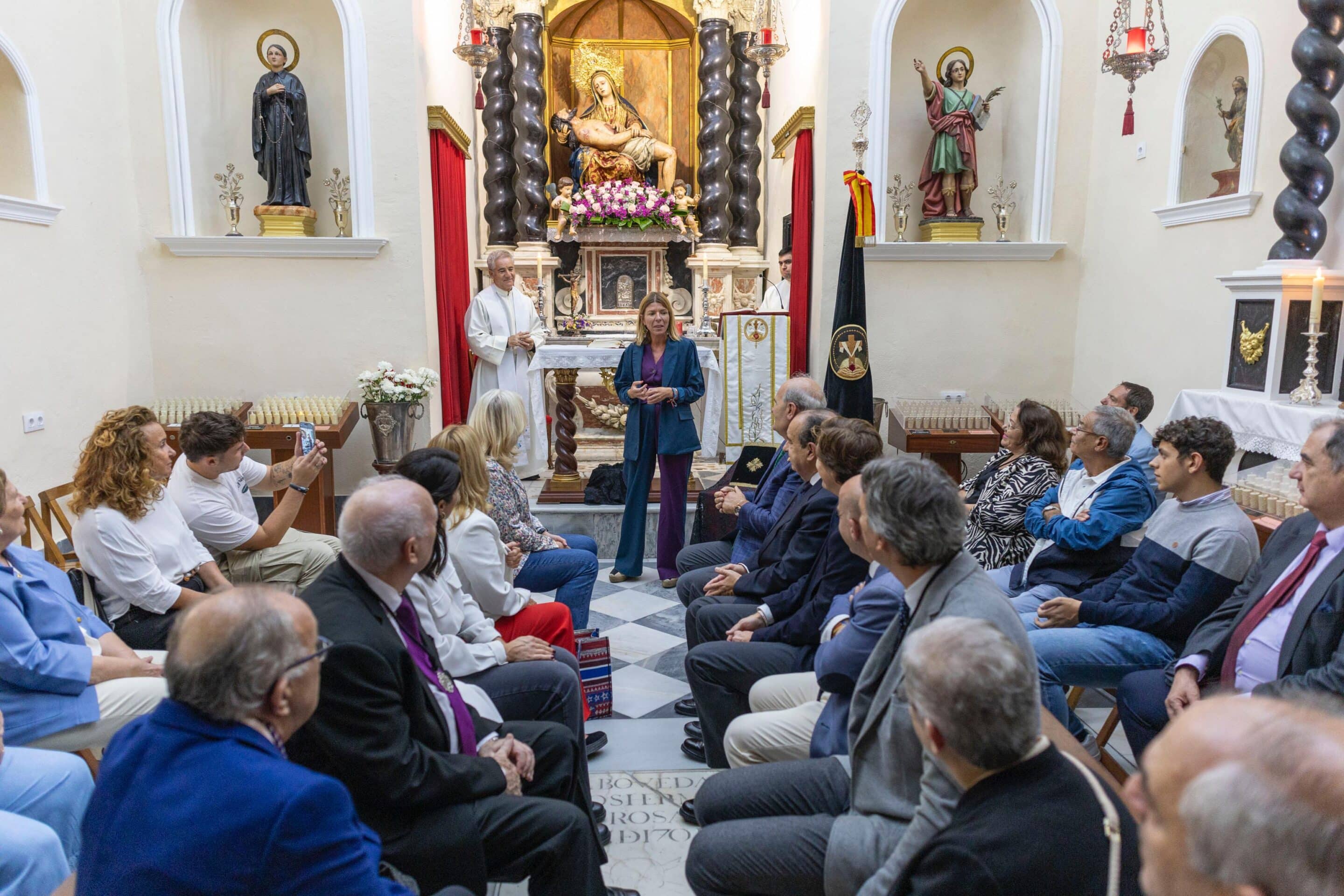 Fundación Cajasol, galardonada con el Premio Penitente de Plata