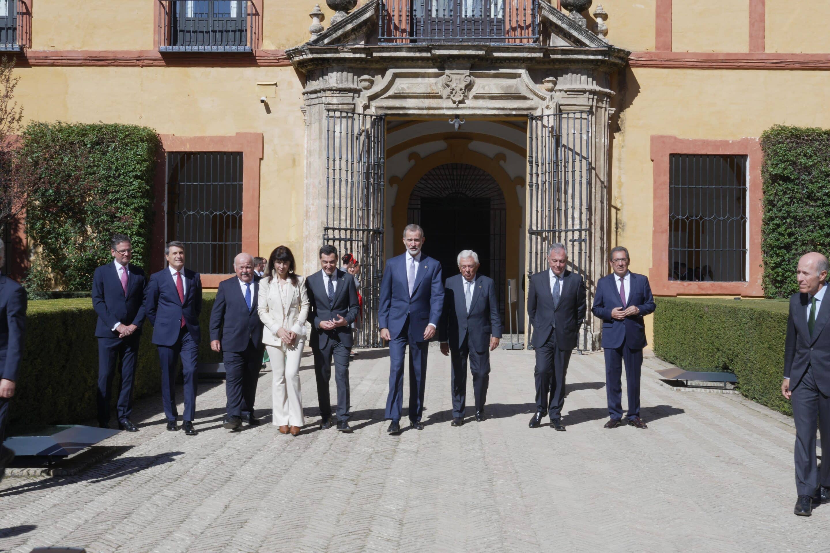 Antonio Pulido en la entrega del Premio Extraordinario Iberoamericano Torre del Oro a Su Majestad el Rey