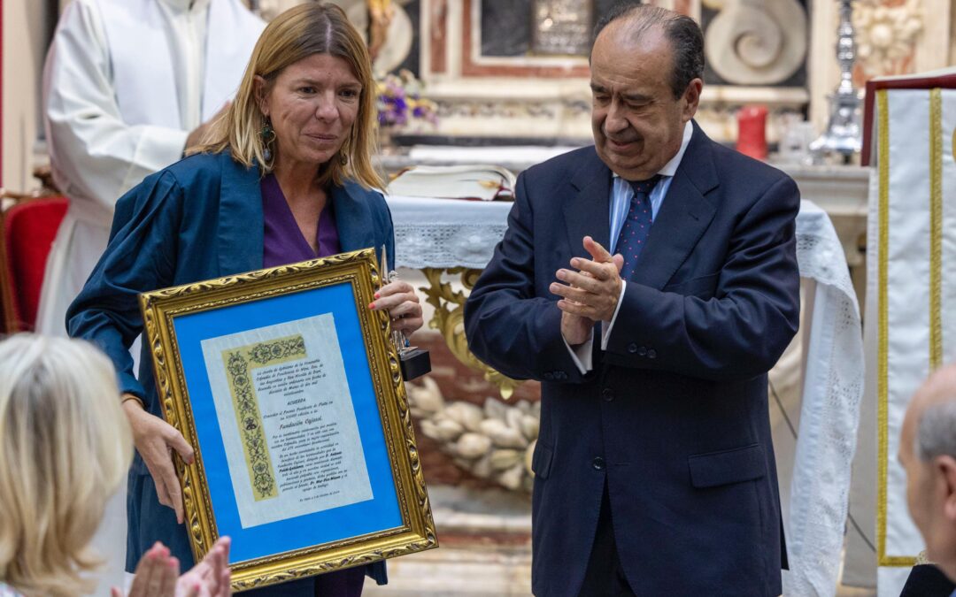 Fundación Cajasol, galardonada con el Premio Penitente de Plata