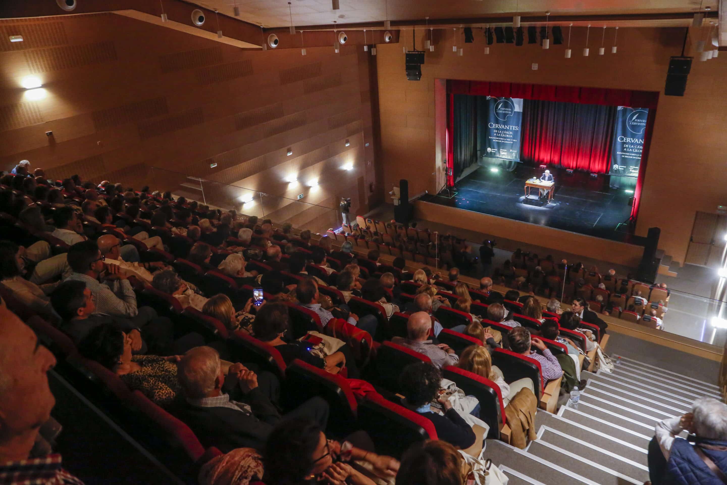 Alfonso Guerra y Antonio Pulido en las Jornadas Cervantinas