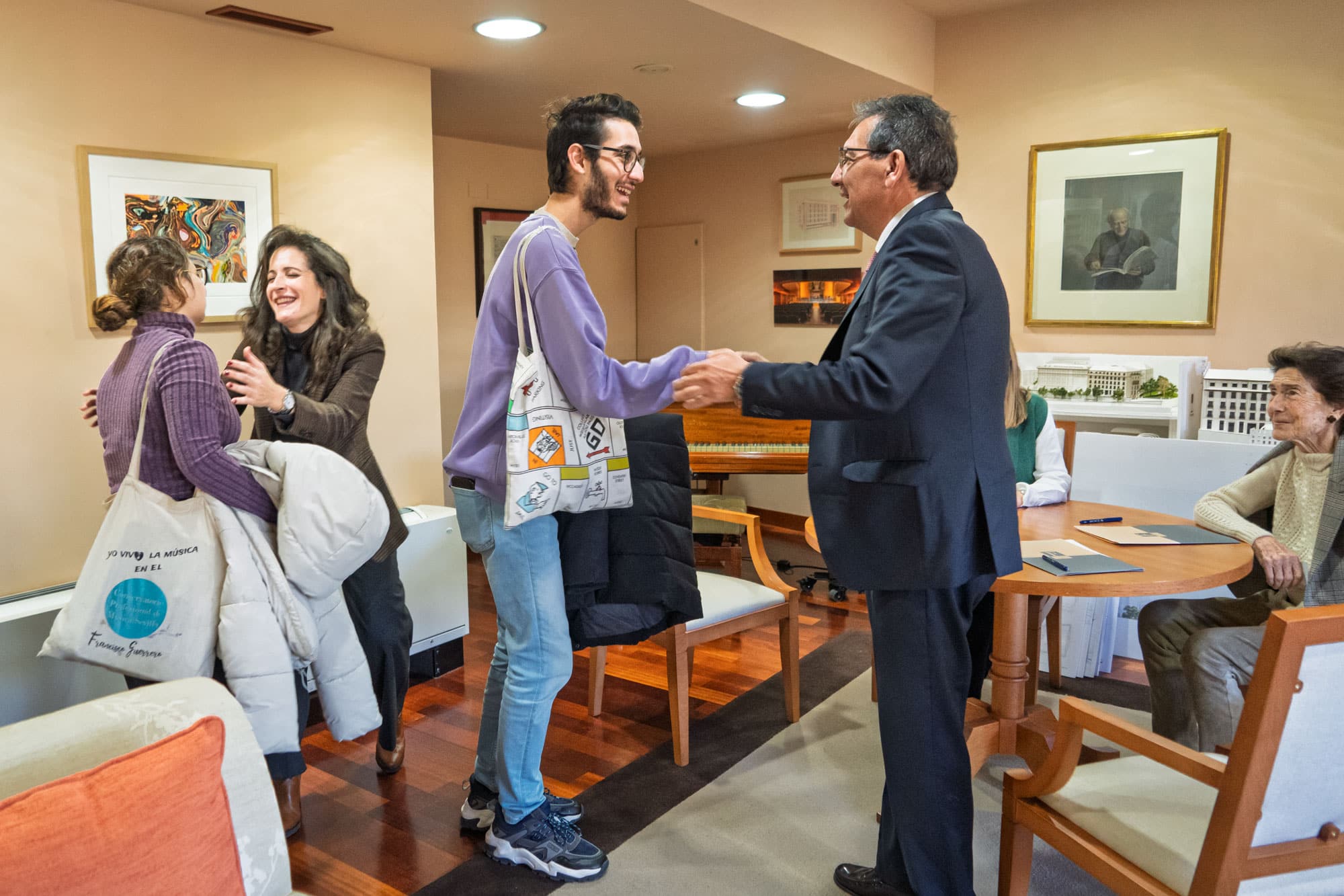 La Fundación Cajasol y la Escuela Superior de Música Reina Sofía se unen para impulsar el talento musical