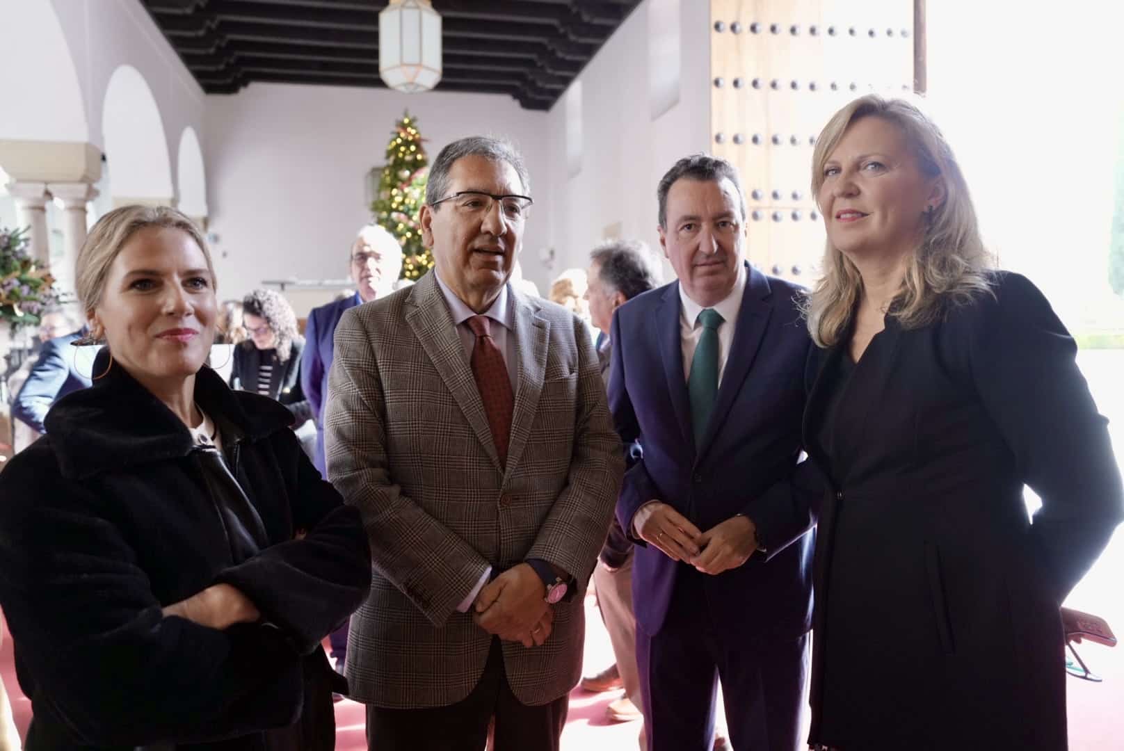 Antonio Pulido en el primer belén monumental del Parlamento de Andalucía