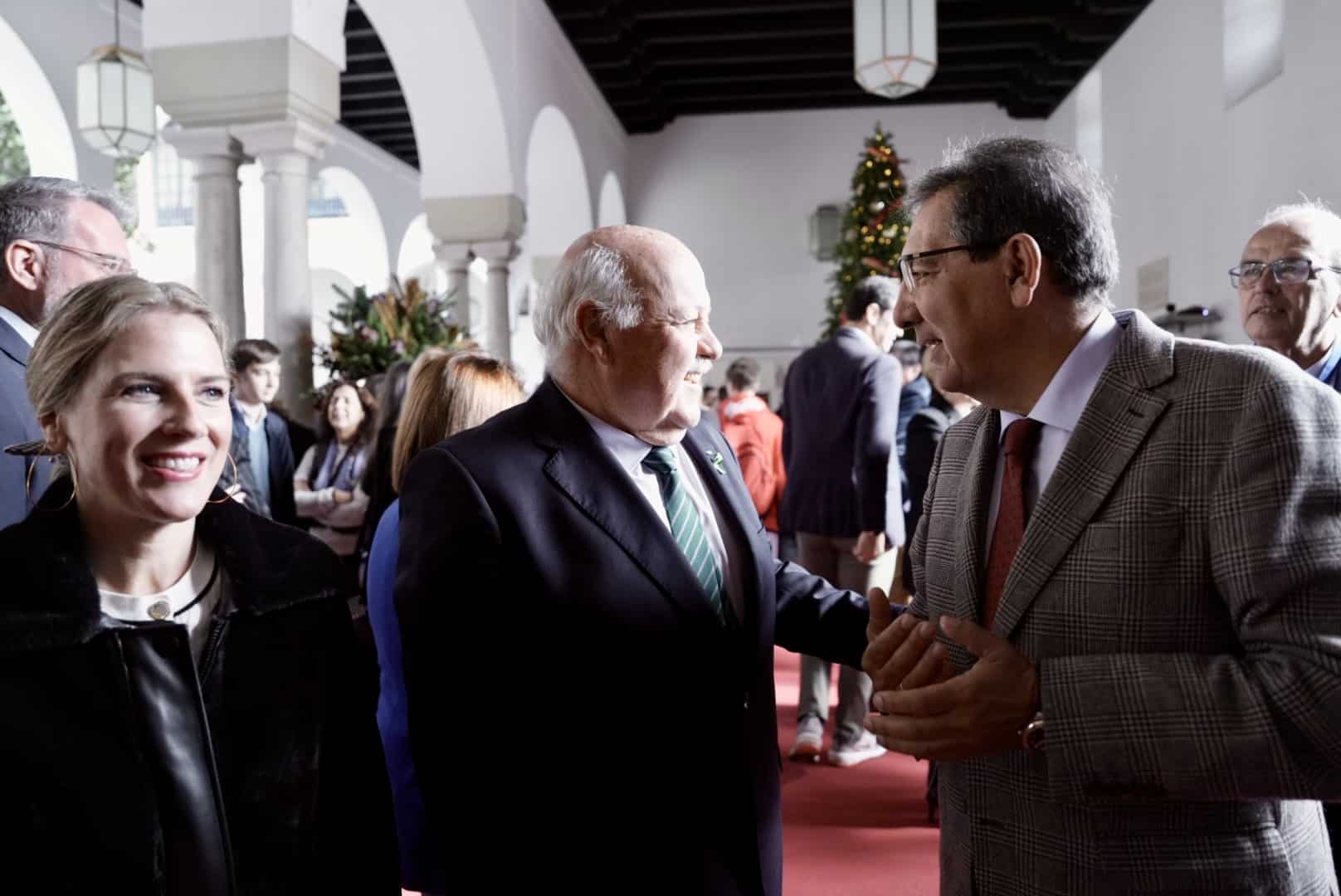 Antonio Pulido en el primer belén monumental del Parlamento de Andalucía