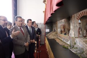 Antonio Pulido en el primer belén monumental del Parlamento de Andalucía