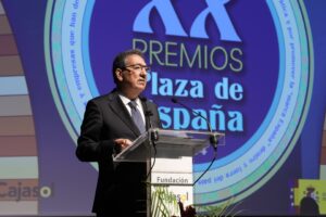 Antonio Pulido en los XX Premios Plaza de España en la Fundación Cajasol