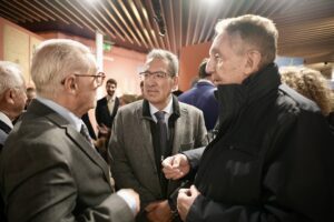 Antonio Pulido en la inauguración de la exposición 'De ciudad inundada a ciudad transformada. Mariano Palancar, la corta de la Cartuja'