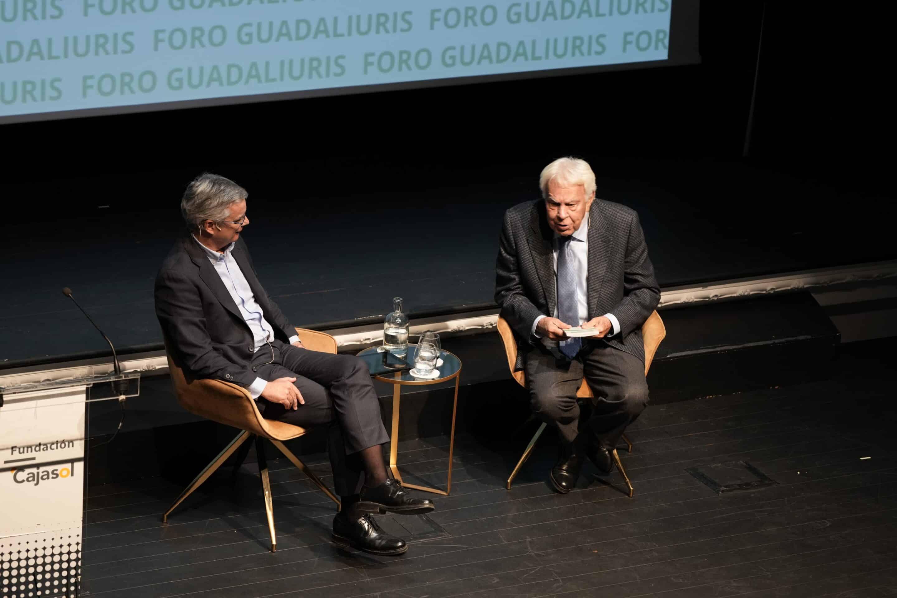 Foro Guadaliuris con Antonio Pulido y Felipe González