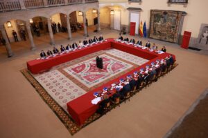 Antonio Pulido, presidente de la Fundación Cajasol, en la reunión del Patronato de la Fundación pro-RAE presidida por S.M. el Rey Felipe VI