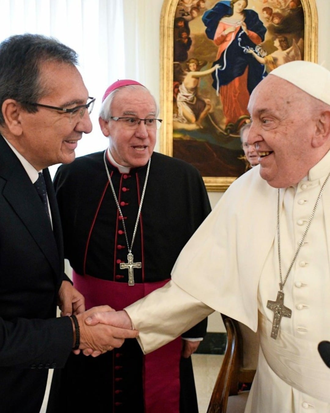 Antonio Pulido en el Vaticano con el Papa Francisco