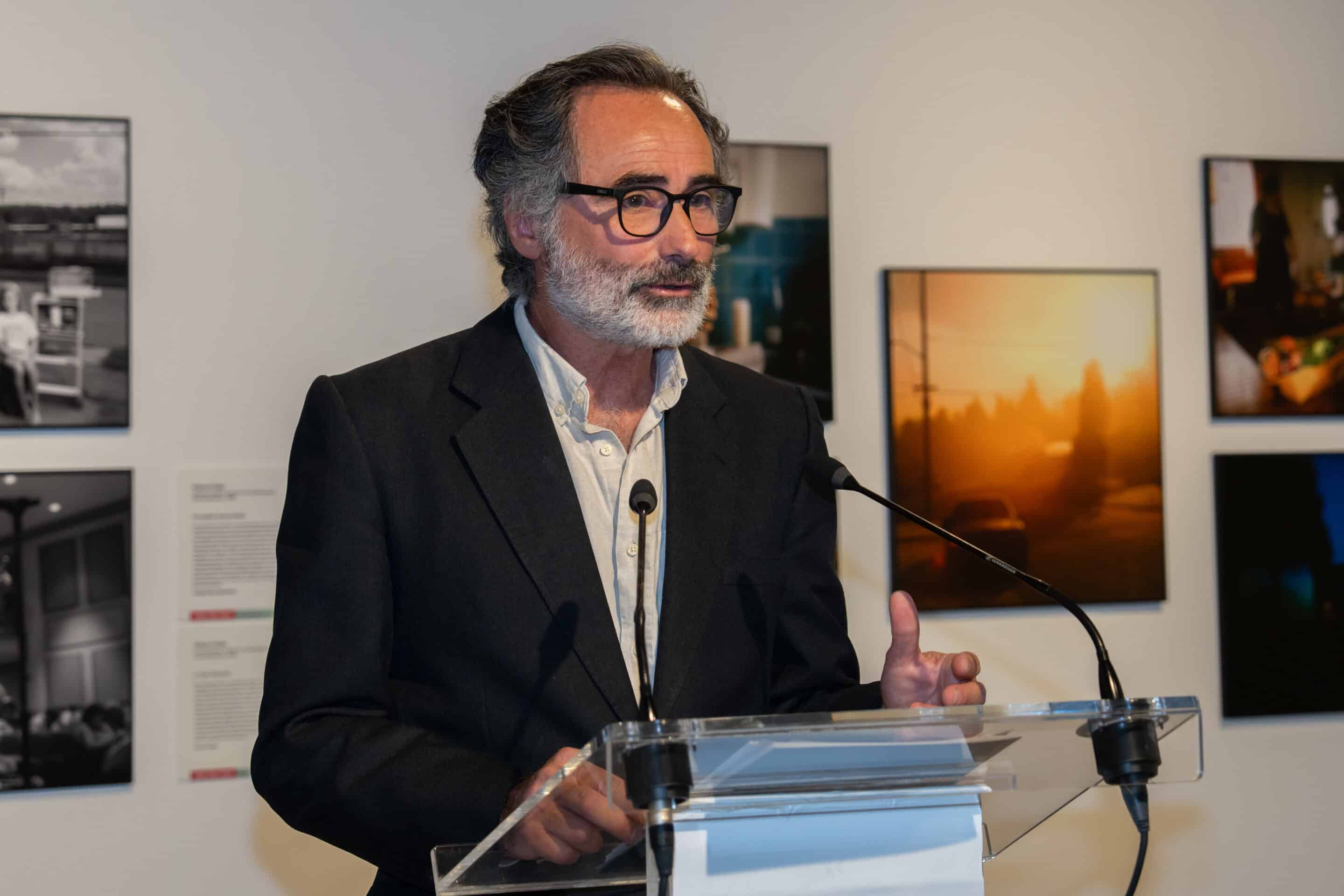 Antonio Pulido inaugura World Press Photo 2025 en la Fundación Cajasol